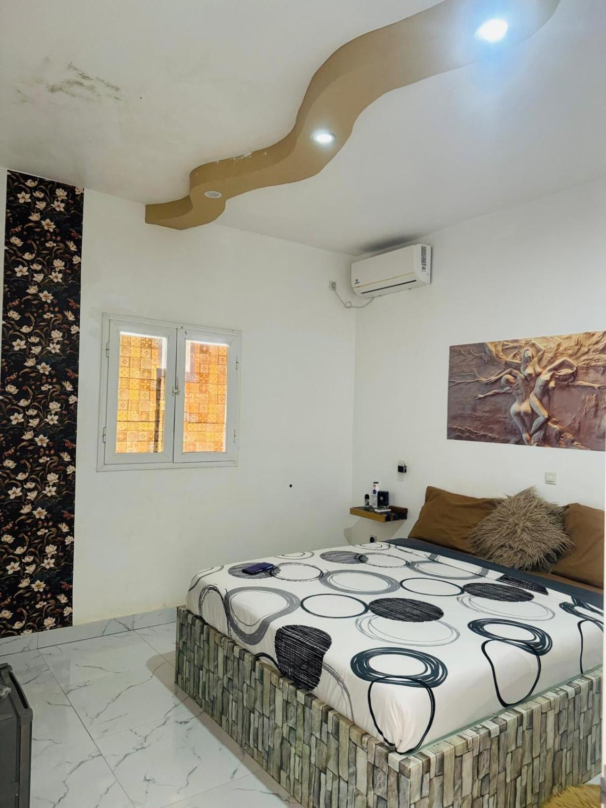 Grace House Jacuzzi Bed and Breakfast Saly Portudal Exteriör bild