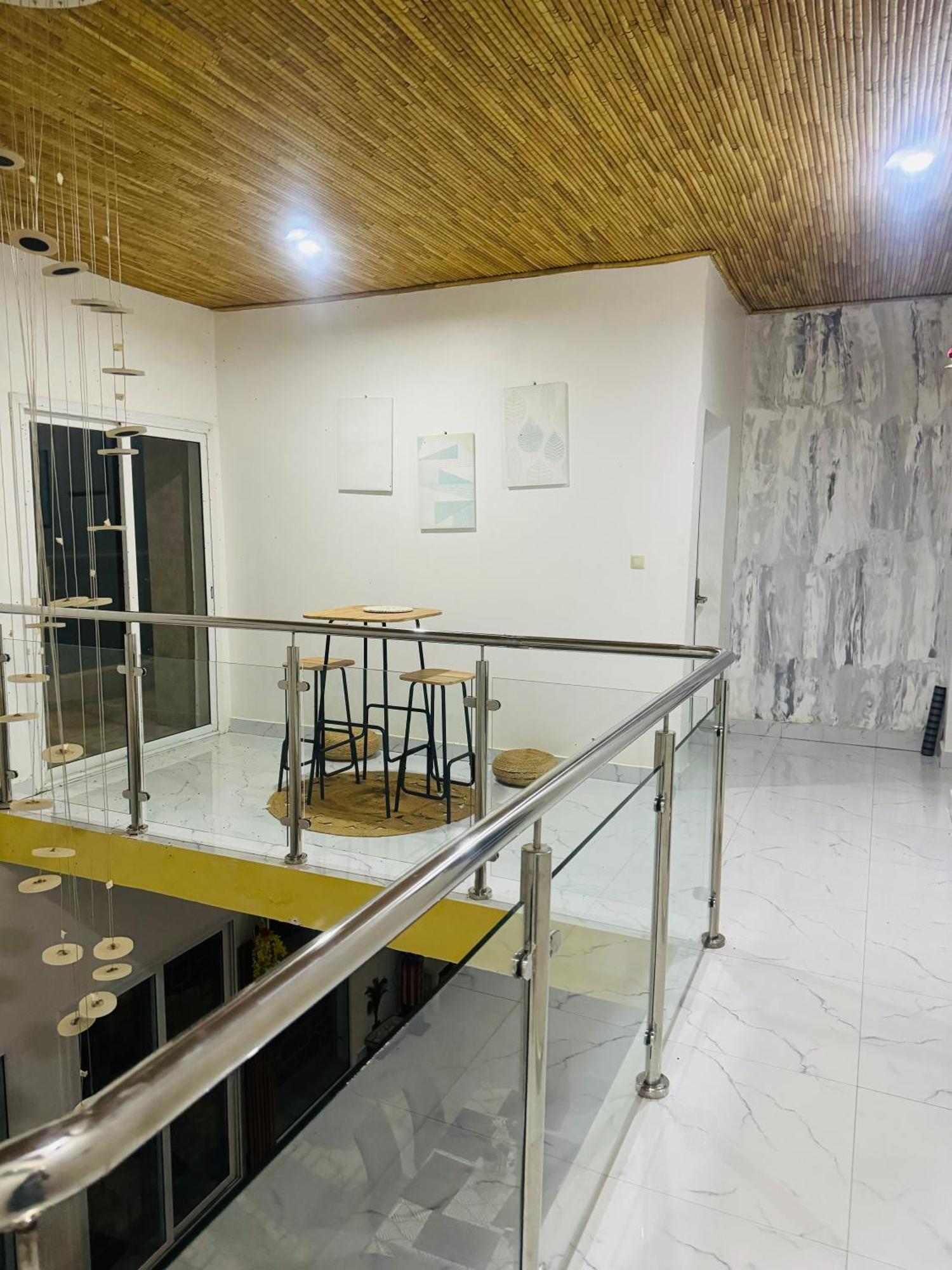 Grace House Jacuzzi Bed and Breakfast Saly Portudal Exteriör bild
